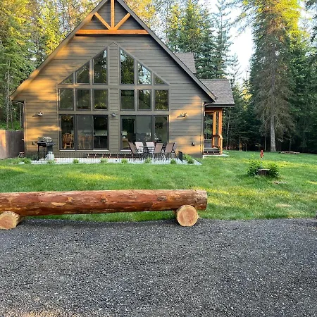 Glacier Homestead Coram Exterior photo