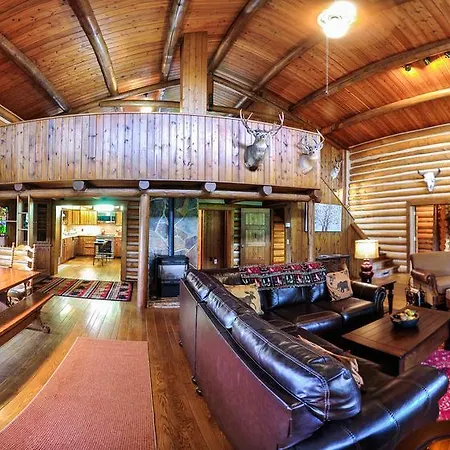 Glacier Homestead Coram Exterior photo