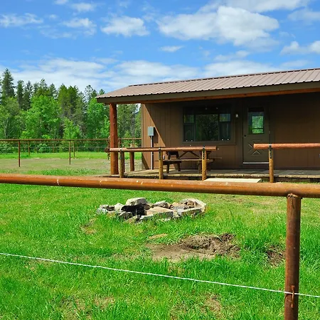 Glacier Homestead Coram Exterior photo