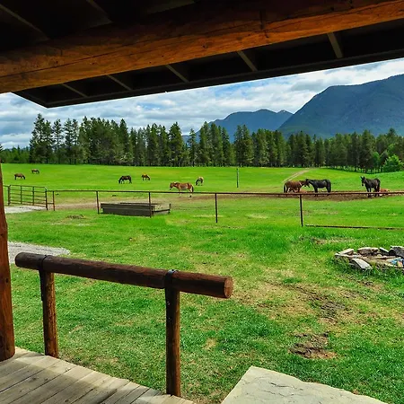 Glacier Homestead Coram Exterior photo