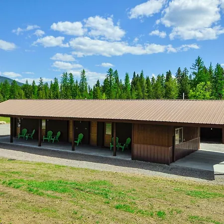 Glacier Homestead Coram Exterior photo
