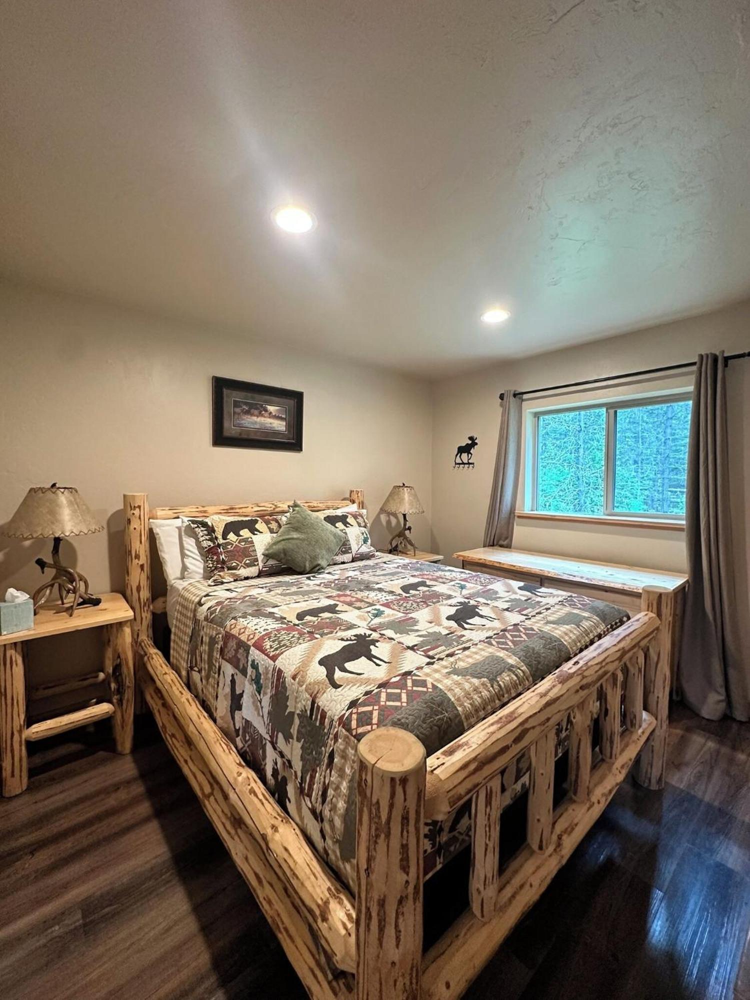 Glacier Homestead * Coram