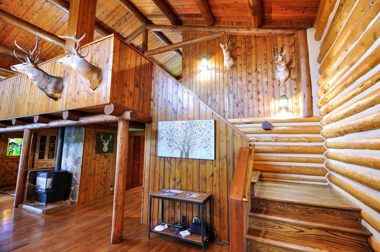Glacier Homestead Coram